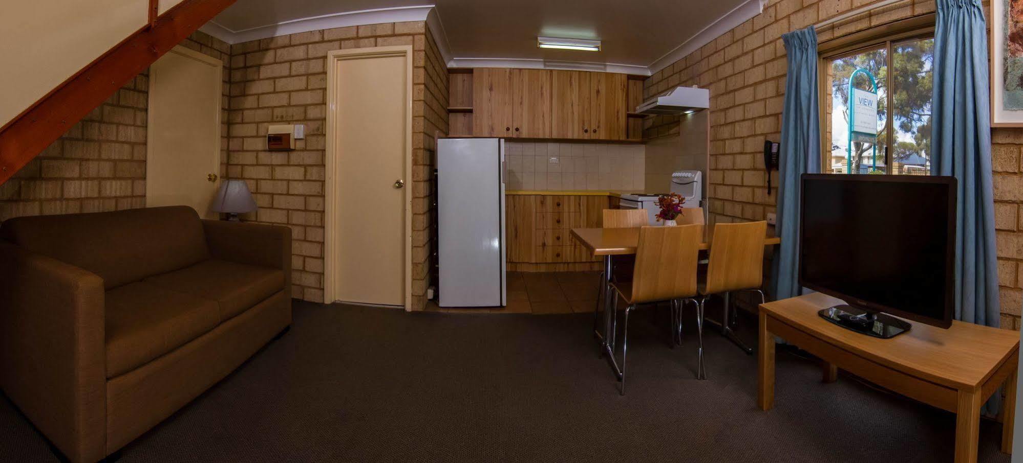 The View On Hannans Kalgoorlie Bagian luar foto